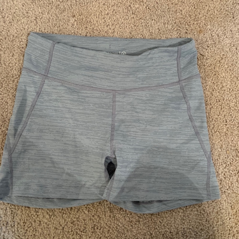 Outdoor Voices Flex 3.5” Short